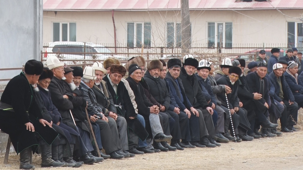 В городе Баткен прошли похороны М.Добутова