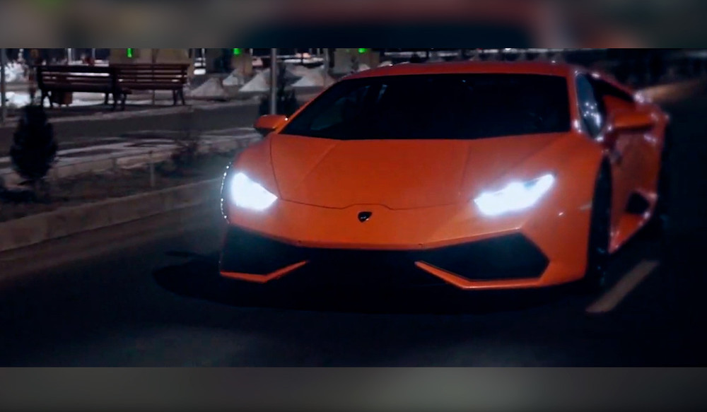 Lamborghini Huracan горит