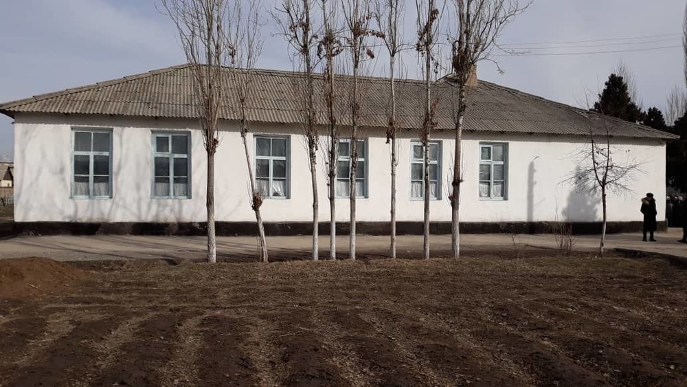 Школа имени Гулнары Бакиевой