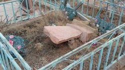В Каджи-Сае разгромили христианское кладбище. Ответ ОВД Тонского района