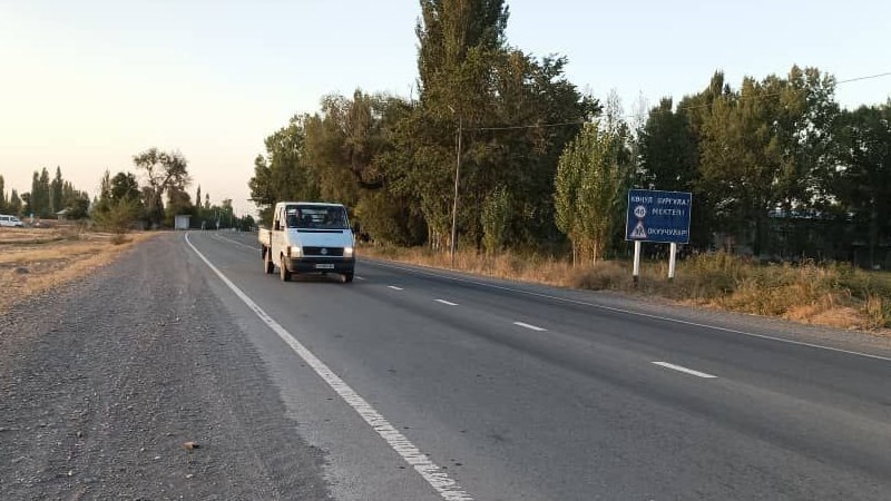 Участок автомобильной дороги Бишкек-Ош