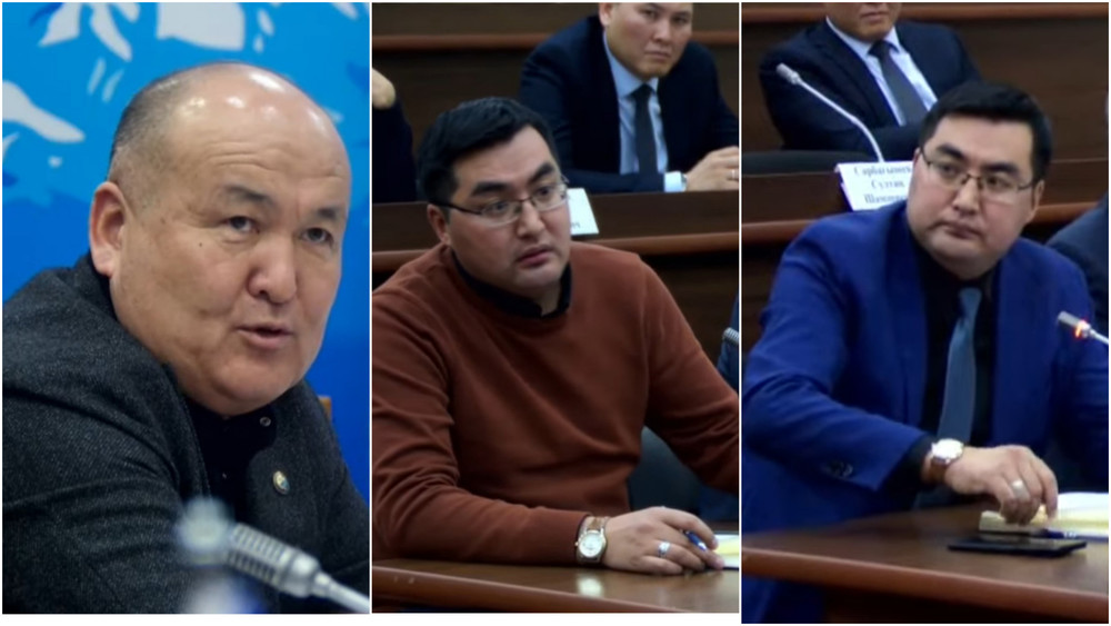 Слева-направо: Токторбаев и Гайыпов до и после замечания