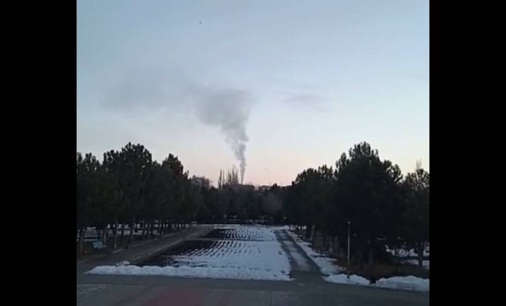 Традиционное видео. Дым из трубы ТЭЦ