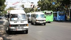 В мэрии рассказали, с чем связан отток водителей общественного транспорта в Бишкеке