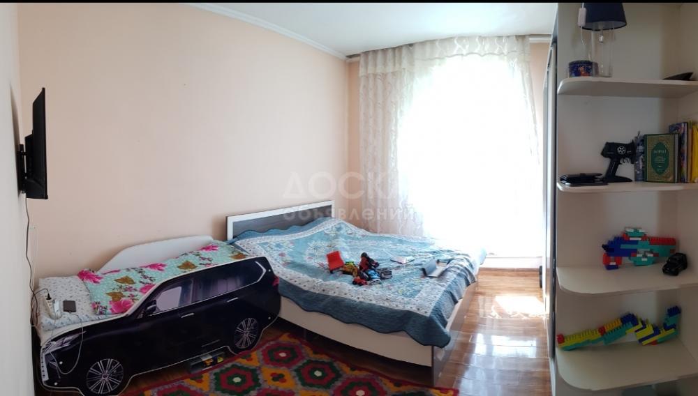 Продаю дом 5-ком. 180кв. м., этаж-2, 5-сот., стена кирпич, Баха / Ахунбаева .
