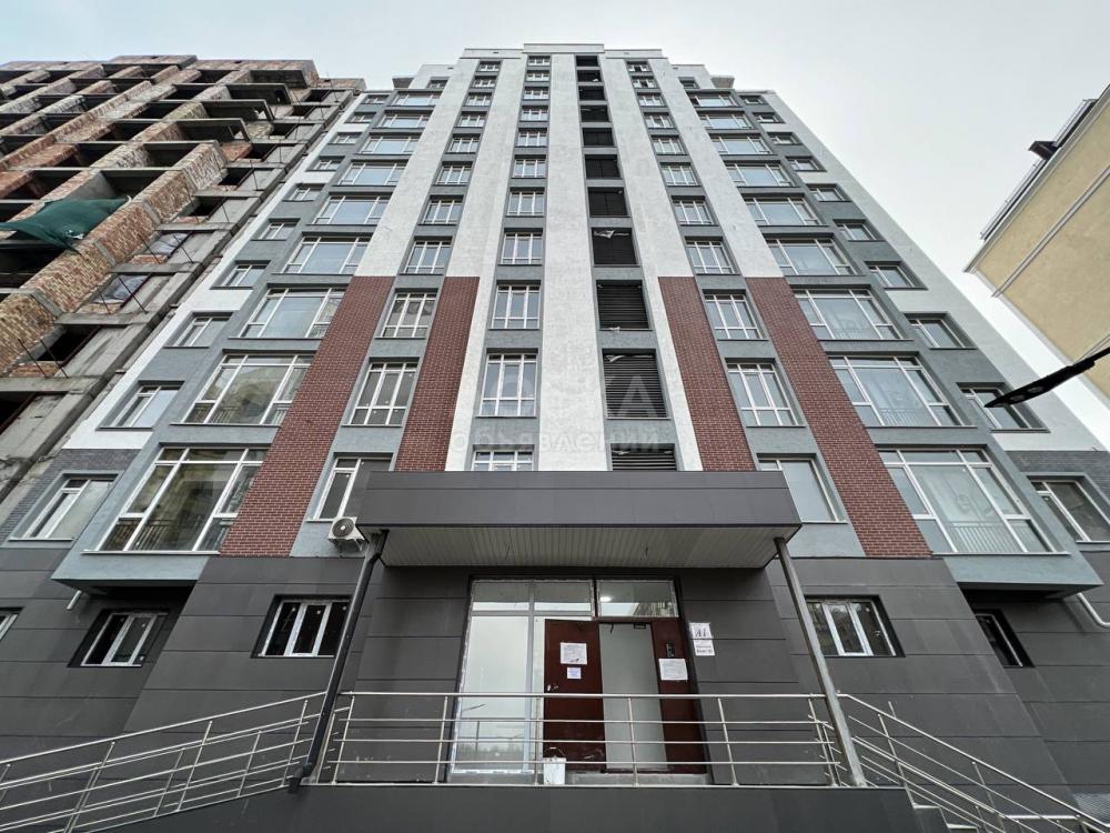 Продаю 2-комнатную квартиру, 68кв. м., этаж - 11/12, Р-он Асанбая.