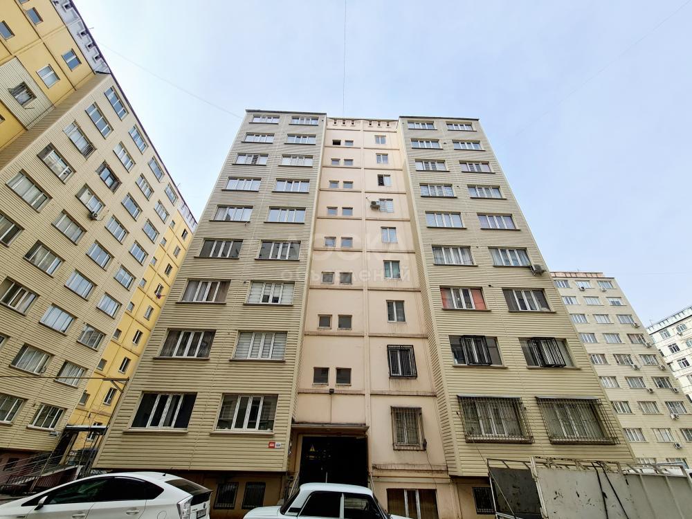Продаю 2-комнатную квартиру, 67кв. м., этаж - 4/9, Улан-2.