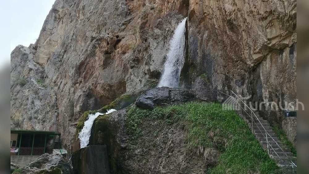 Водопад Абшыр-Ата