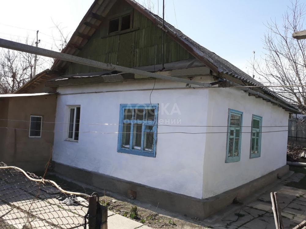 Продаю дом 5-ком. 81кв. м., этаж-1, 15-сот., стена кирпич, Аламедин базар, Гагарина.