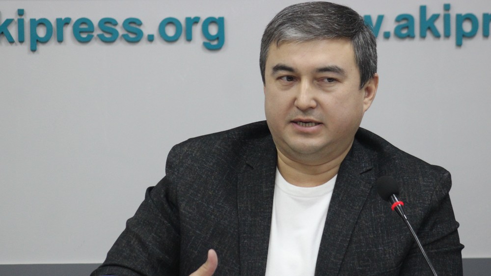 Максат Кунакунов — председатель Инициативной группы «Мыйзам 93»