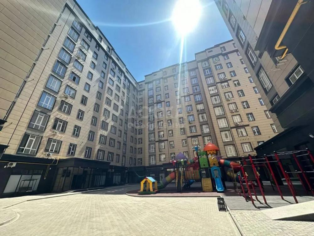 Продаю 2-комнатную квартиру, 72кв. м., этаж - 10/9, Чуйкова Коенкозова.