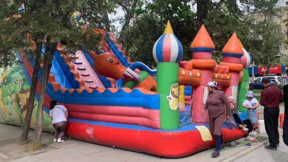 Можно ли в Бишкеке ставить батуты? - горожанин