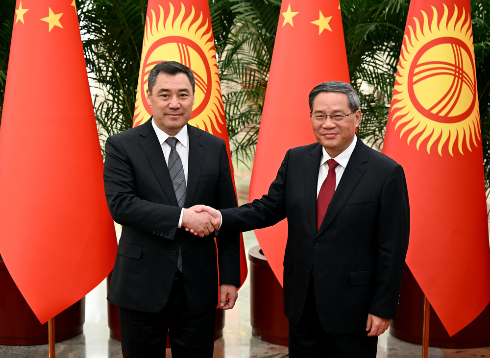 President Japarov meets Premier of China's State Council Li Qiang ...