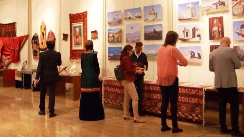 În România s-au desfășurat Zilele Culturii Turkmenistanului