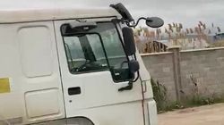 Перегруженные грузовики возят сырьё из Каджи-Сая на завод в Сокулуке. Видео