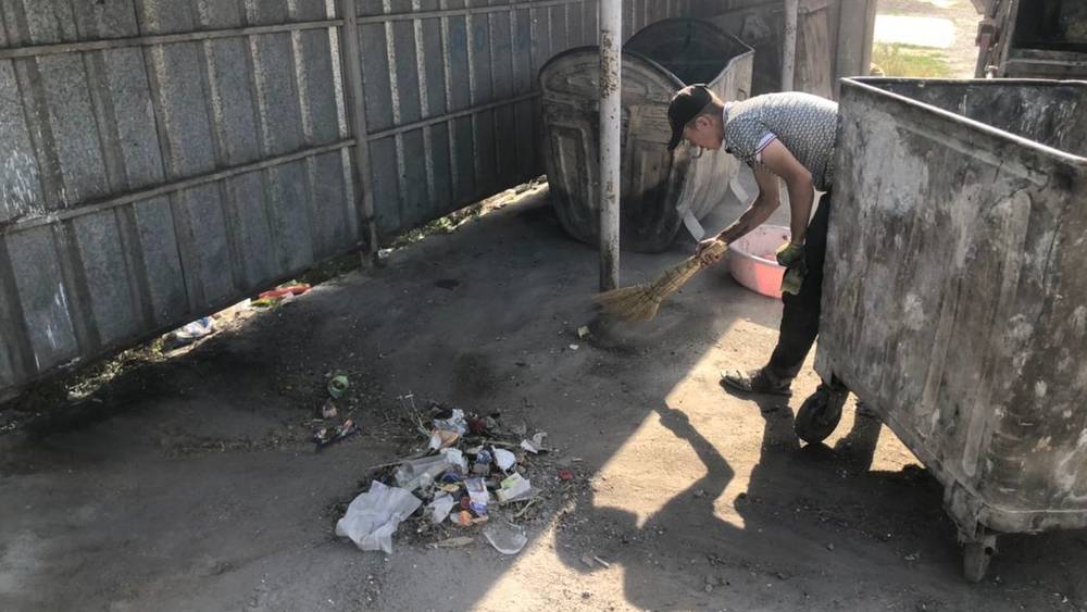 «Тазалык» убрал гору мусора в Арча-Бешике. Фото