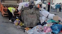 «Тазалык» убирает мусор на Алматинке. Фото