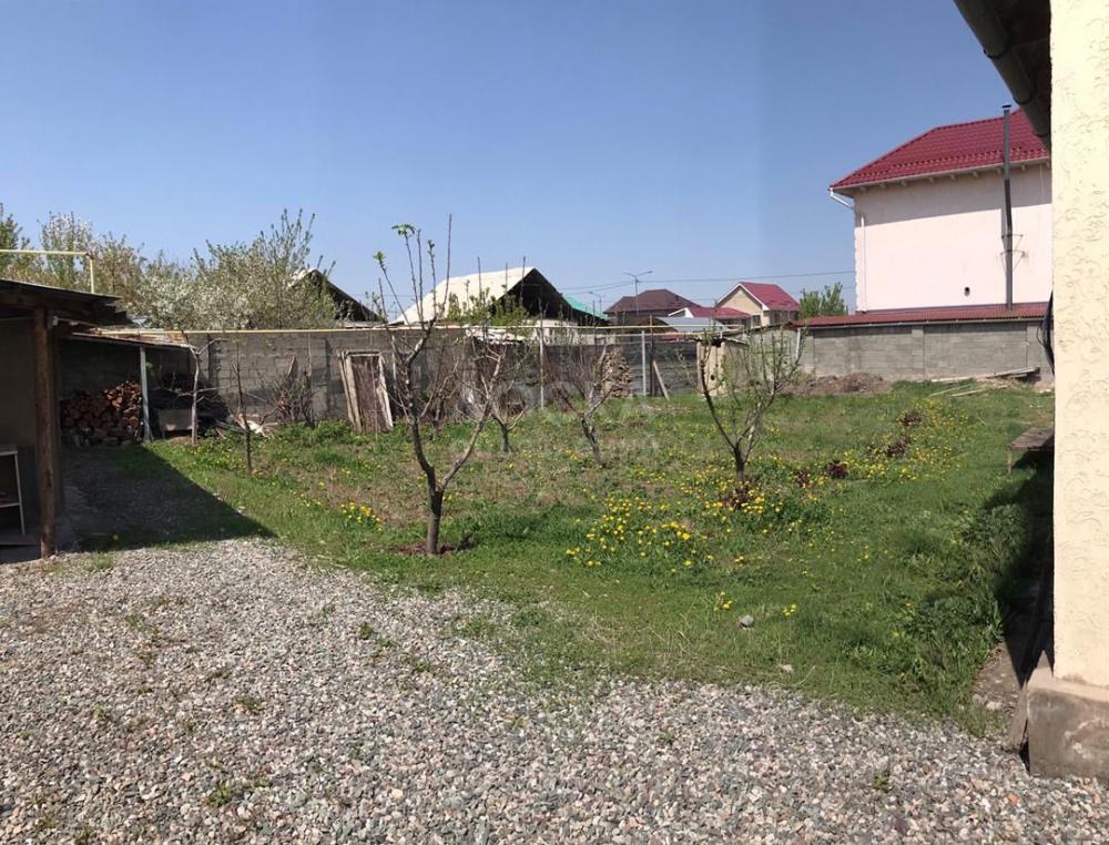 Продаю дом 4-ком. 84кв. м., этаж-1, 8-сот., стена саман, Копуро Базар.