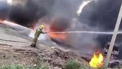 Как тушат пожар на нефтебазе в Сокулукском районе. Видео
