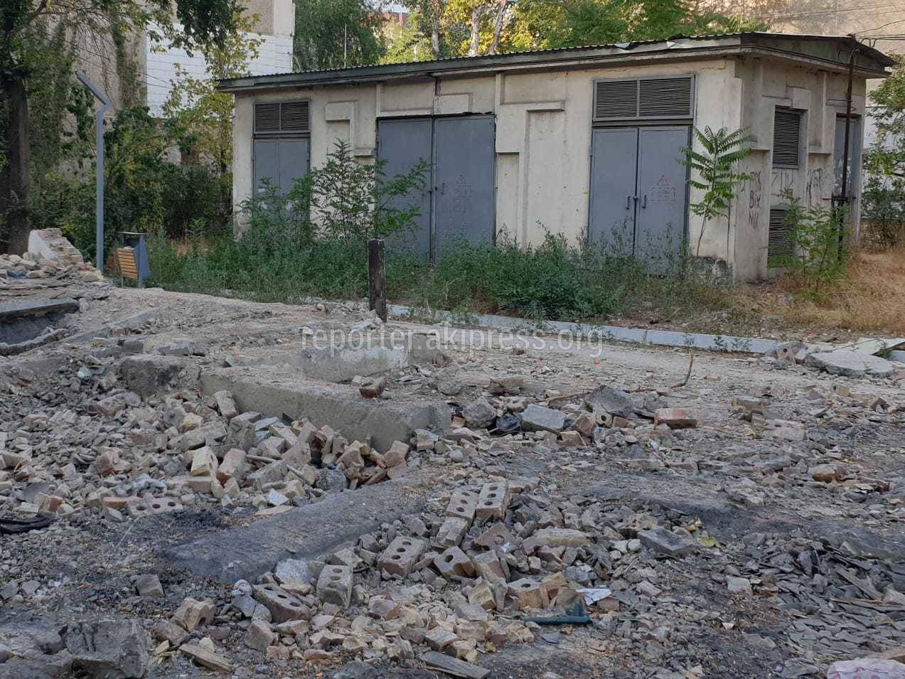 В Ленинском районе собираются установить детскую площадку напротив ...