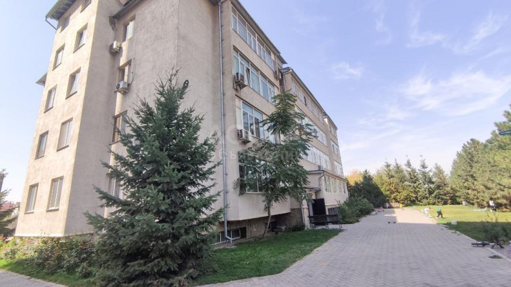 Продаю 2-комнатную квартиру, 49кв. м., этаж - 1/4, Нижний Джал.