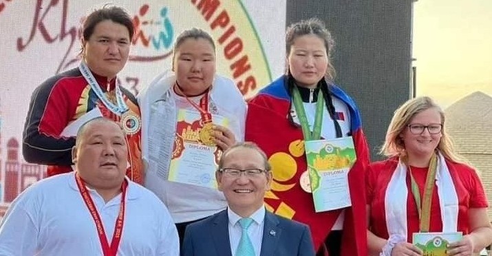Kyrgyzstani athlete wins silver at World Mas Wrestling Championship - Vimarsana News
