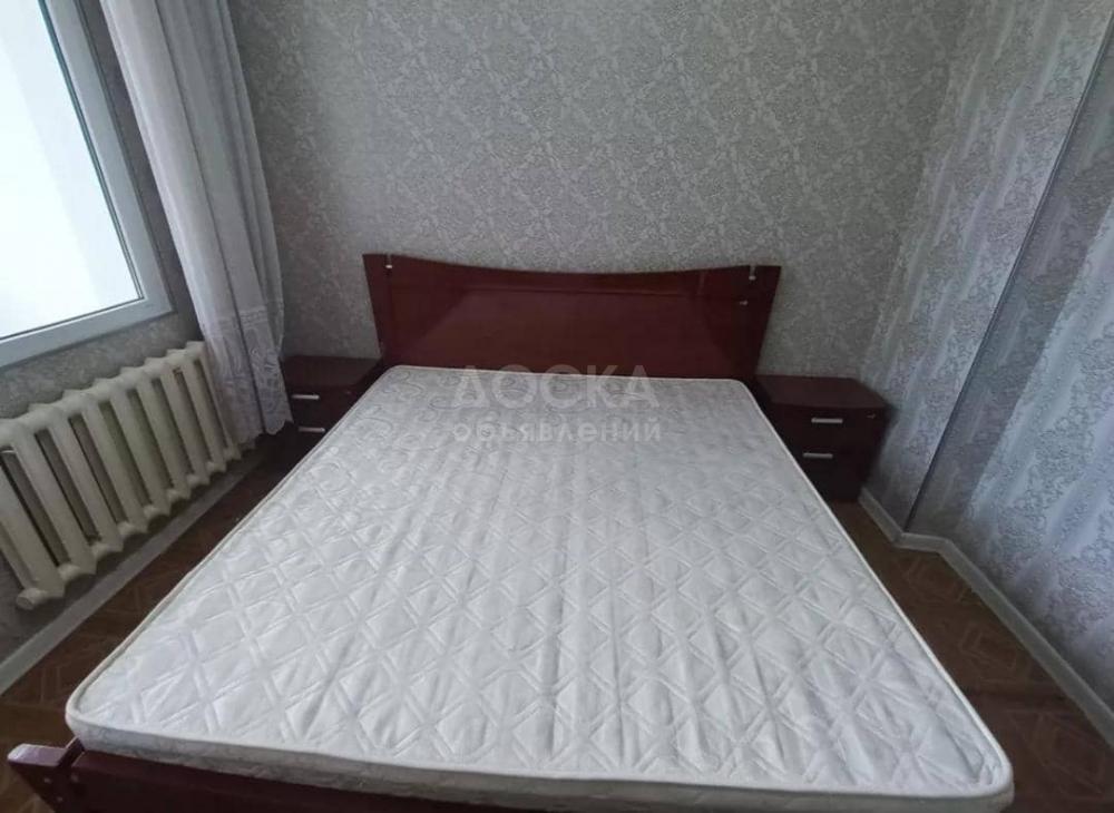 Сдаю 2-комнатную квартиру, 35кв. м., этаж - 3/9, Асанбай.