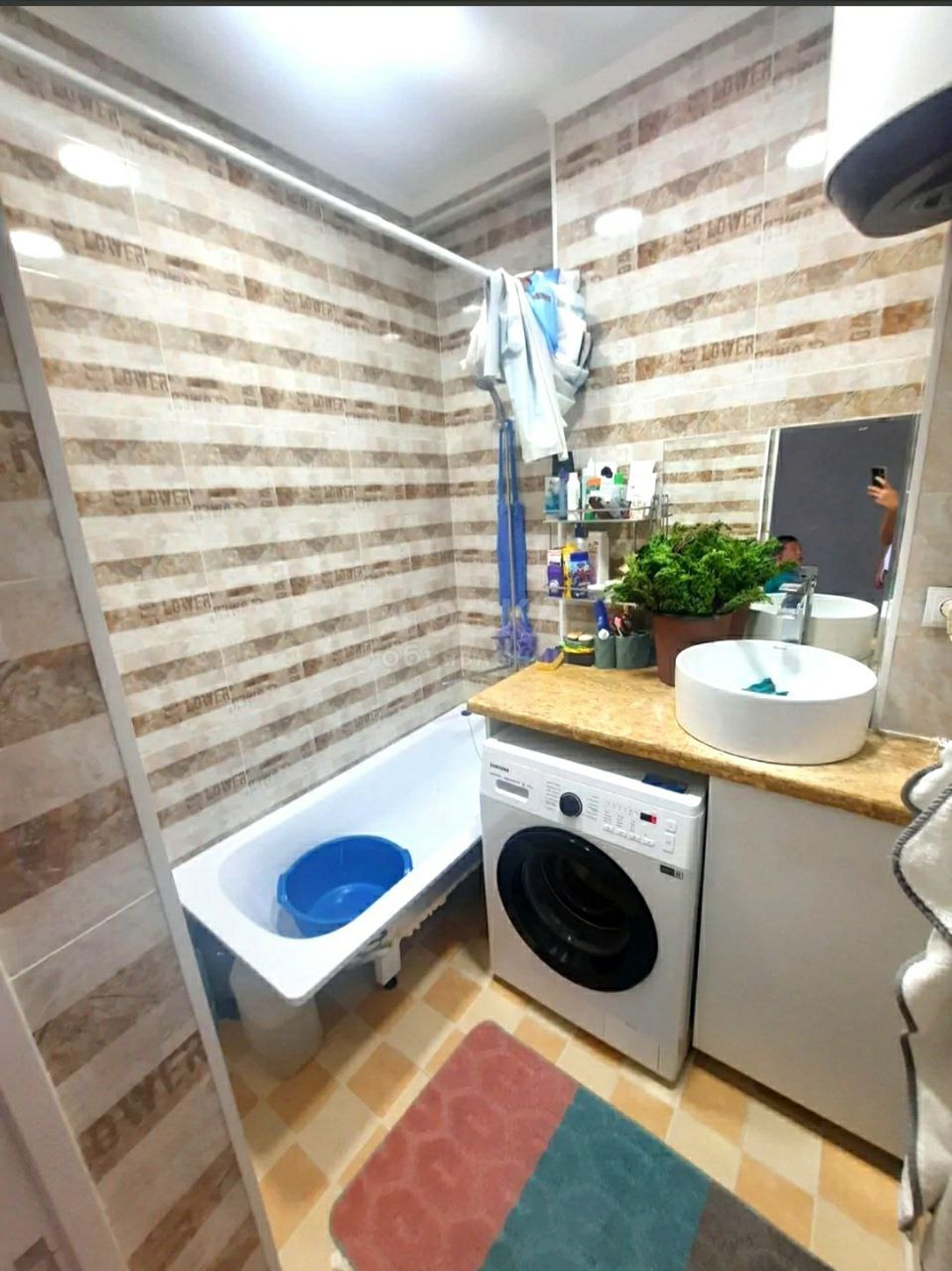 Продаю 2-комнатную квартиру, 75кв. м., этаж - 11/13, 8 мкрн.