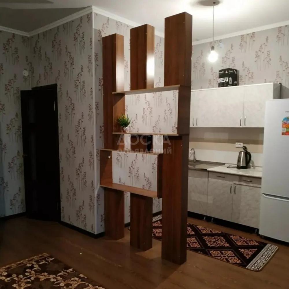 Сдаю 1-комнатную квартиру, 38кв. м., этаж - 4/4, Горький/Матросова.