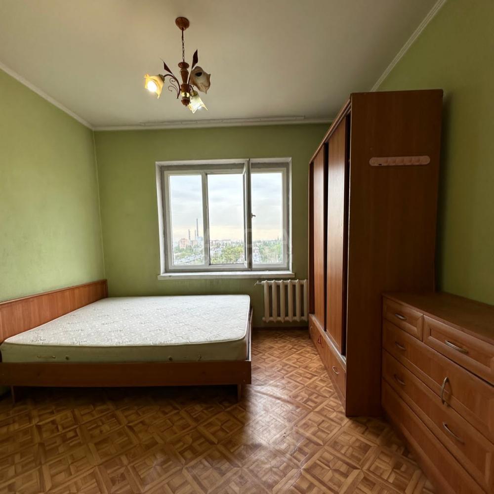 Продаю 3-комнатную квартиру, 70кв. м., этаж - 9/9, Боконбаева/Ибраимова.