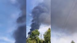 В Бишкеке в районе туббольницы что-то горит. Видео горожанина