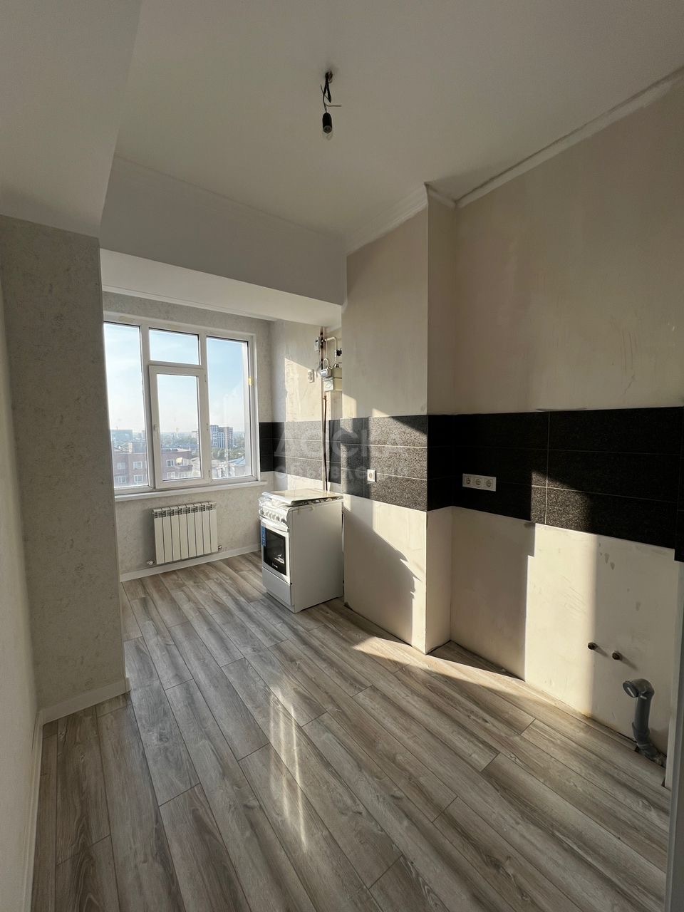 Продаю 3-комнатную квартиру, 70кв. м., этаж - 11/13, Политех.