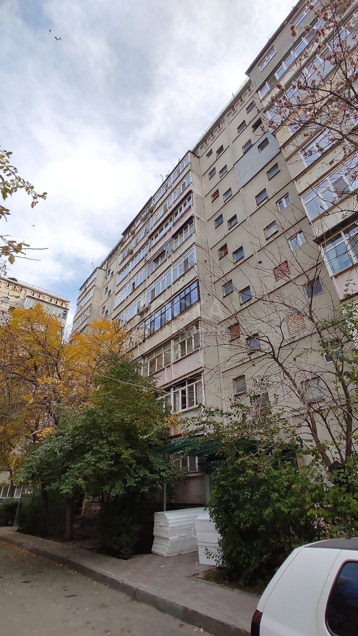 Продаю 4-комнатную квартиру, 81кв. м., этаж - 6/9, Тунгуч.