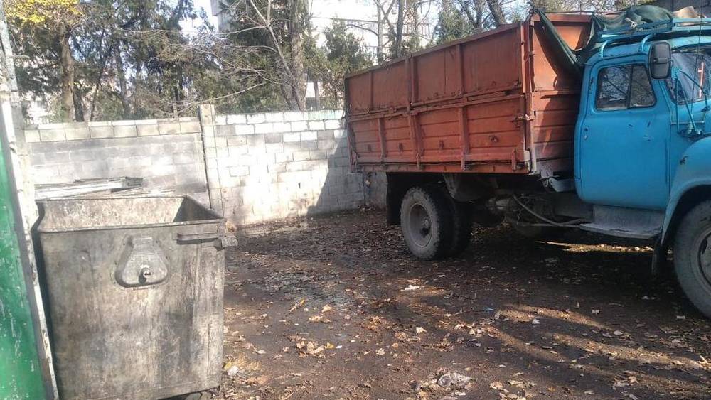 Сотрудники «Тазалыка» вывезли мусор в парке Панфилова, - мэрия