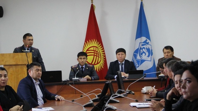 Police officers held preventive lectures on countering extremism in Oktyabrskiy district - Vimarsana News