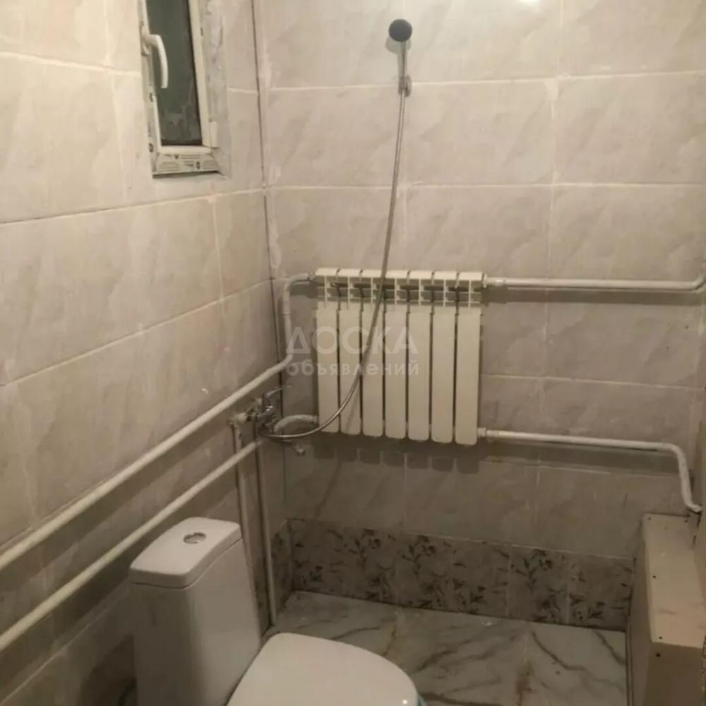 Сдаю дом 2-ком. 40кв. м., этаж-1, 4-сот., стена кирпич, Арча Бешик.