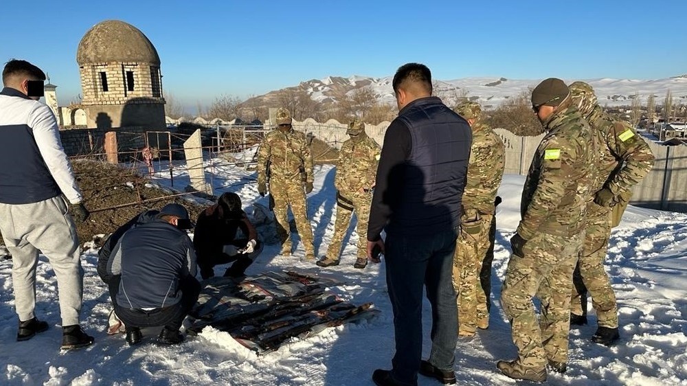 Насиловавший девочку несколько месяцев водитель снимал с ней порно