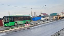 На пересечении улиц Ахунбаева — Муромская сбили дорожный знак во время ДТП