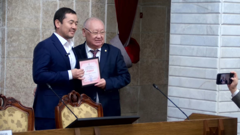 MP Kadyrbekov achieves highest score on 2023 Kyrgyz language test - Vimarsana News