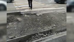 Бишкекчанин просит завершить ремонт участка улицы Токтогула