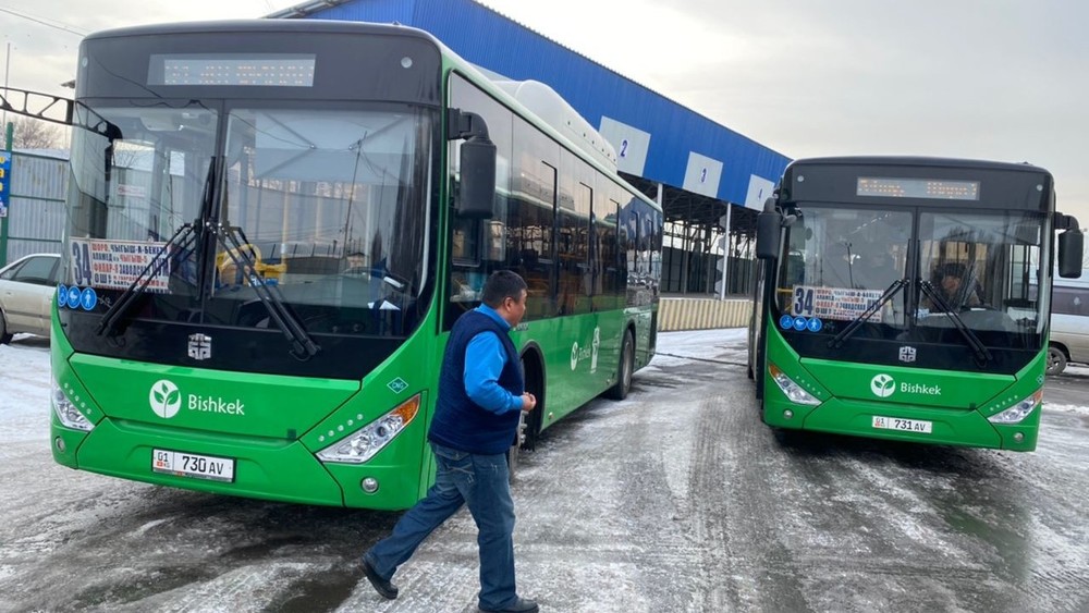 Беспилотные автобусы начали ездить по дорогам Стокгольма