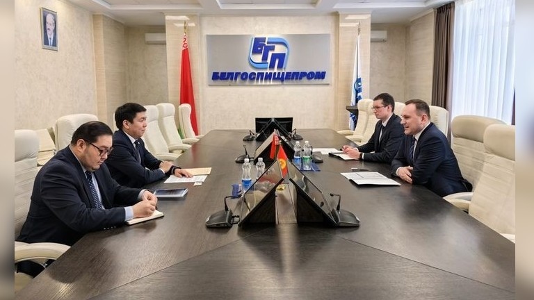 Kyrgyzstan offers to supply berries, fruits and dried fruits for processing at confectionery enterprises in Belarus - Vimarsana News