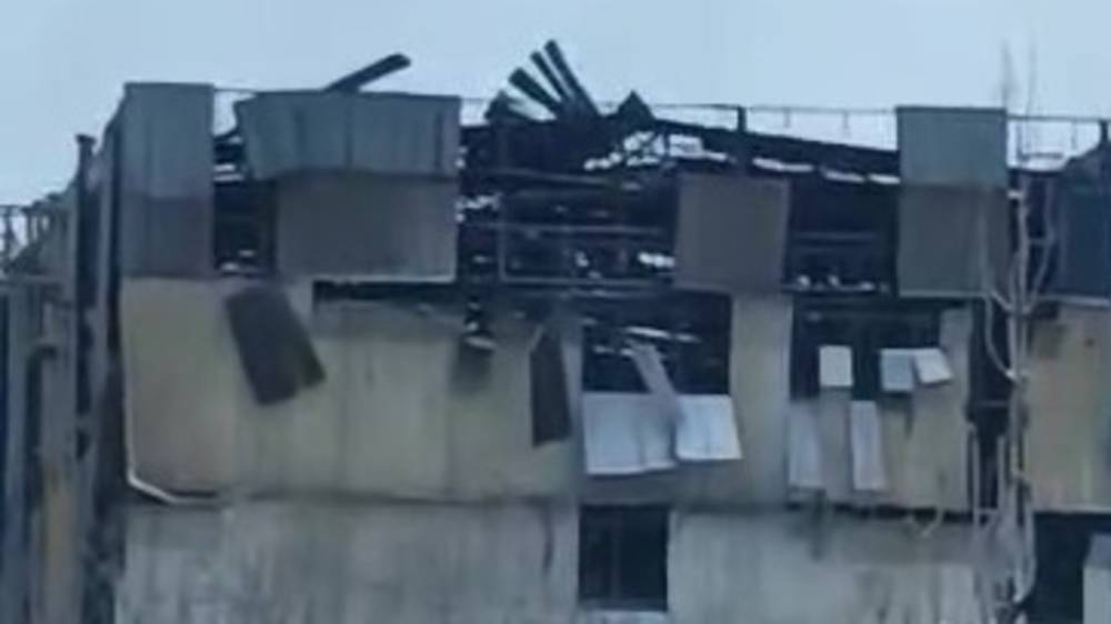 «Все разворотило». Как выглядит место аварии на ТЭЦ Бишкека. Видео