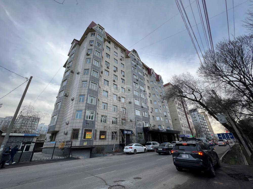 Продаю 5-комнатную квартиру, 325кв. м., этаж - 9/10, Боконбаева Исанова.