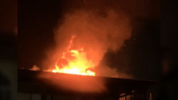 В Панфиловском районе сгорело помещение рядом с мечетью. Видео