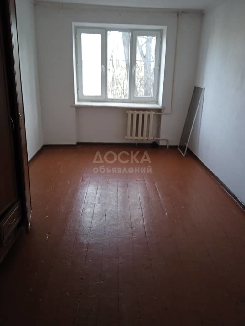 Продаю 1-комнатную квартиру, 18кв. м., этаж - 3/4, Бакаева.