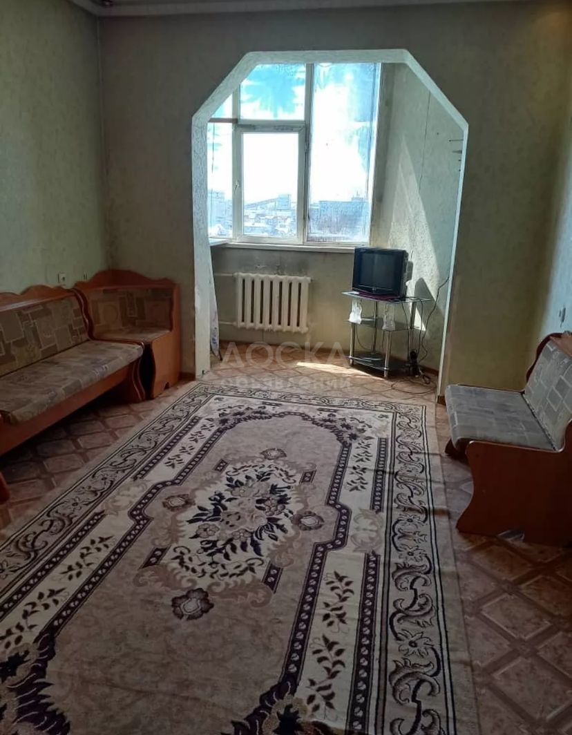Сдаю 1-комнатную квартиру, 35кв. м., этаж - 9/9, Учкун.