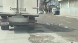 Житель Новопокровки жалуется на состояние дороги. Видео