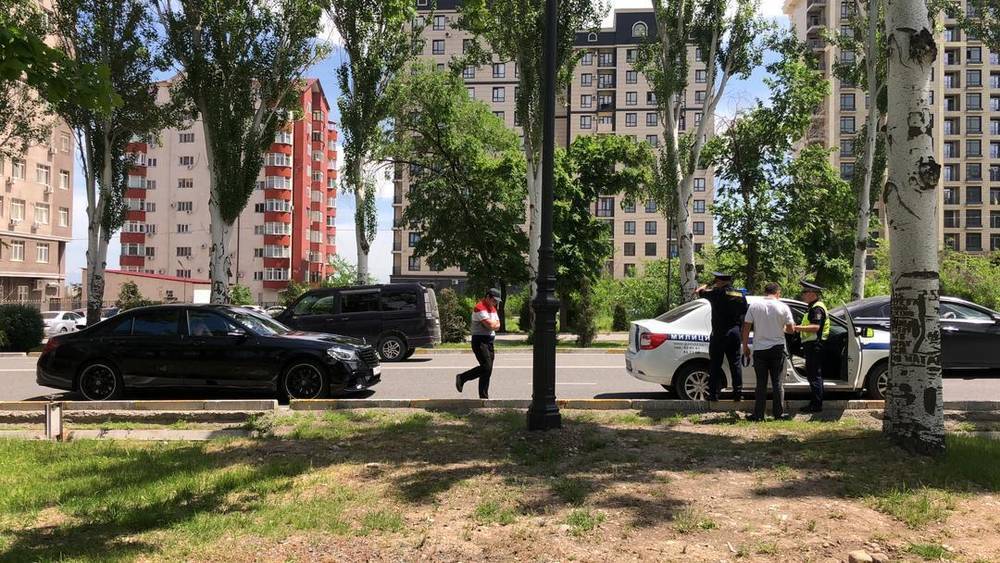 Водителя «Мерседеса» оштрафовали на 1000 сомов за создание помехи на дороге, - УПСМ
