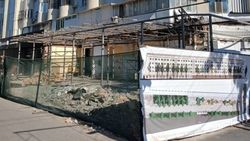 На пристройку на пересечении Абдрахманова и Киевской есть разрешение, - мэрия